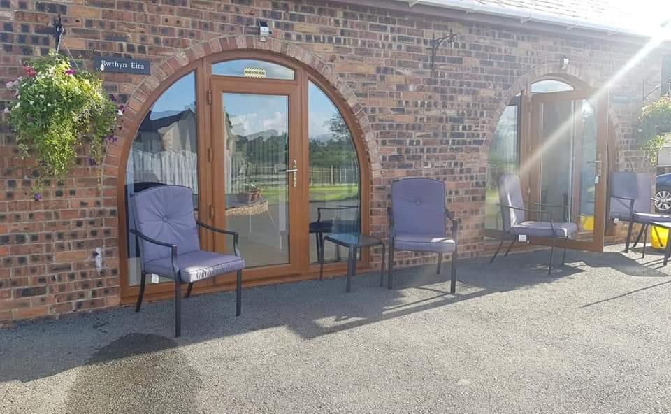 Bwthyn Eira Appartement Llangefni Buitenkant foto